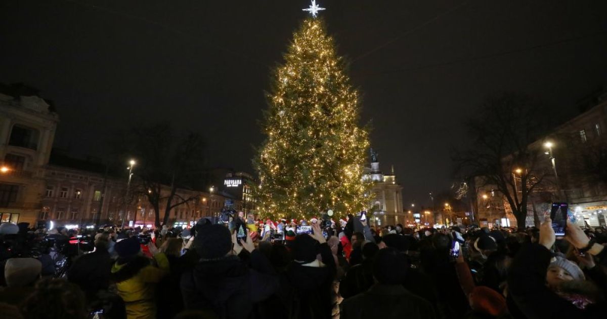В новогоднюю ночь пьяный турист устроил стрельбу в центре Львова