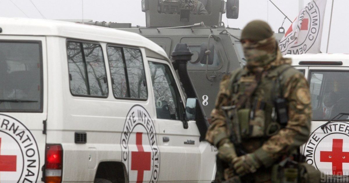 У Червоному Хресті пообіцяли потрапити до окупованої Оленівки, де утримувалися українські військові