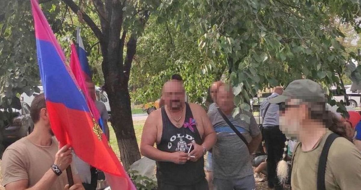 На Харківщині затримали зрадника, який допомагав окупантам будувати блокпости (фото)