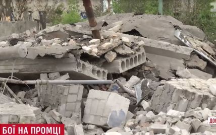 Боевики прямым попаданием уничтожили дом в Авдеевке