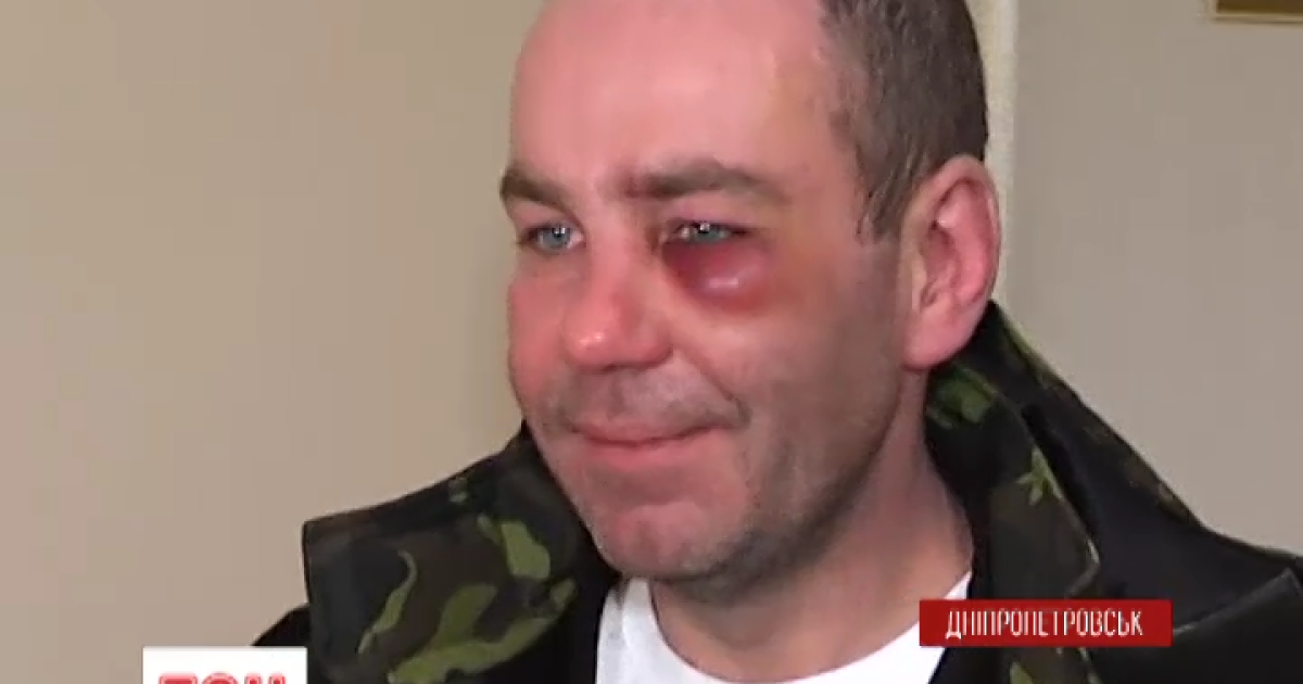 В плену бойцов бьют за "снегирей" и "распятых мальчиков"