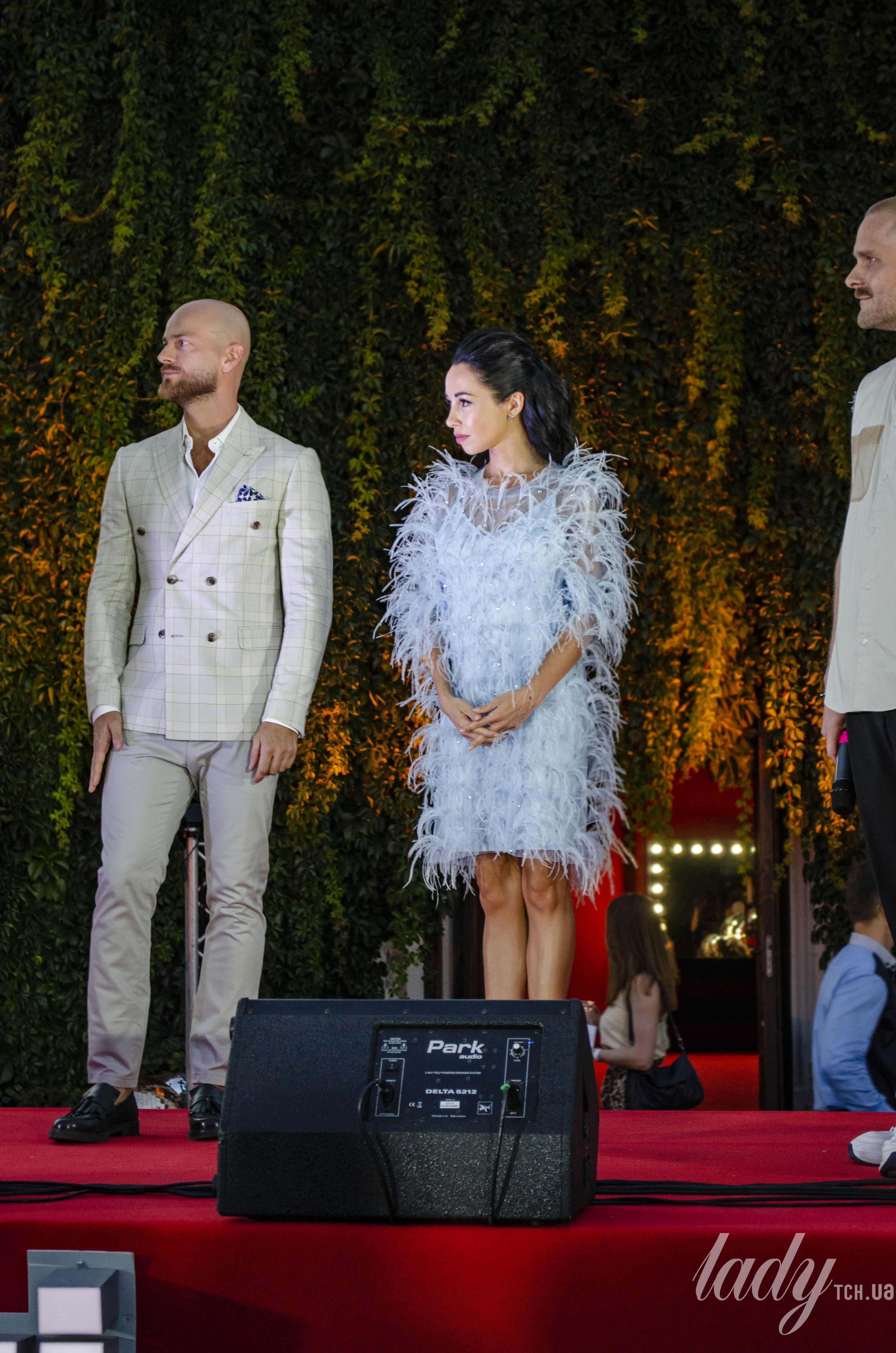 Сарныда ақша үшін секс