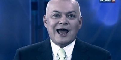 Главный "рупор" РФ Киселев обозвал ВВС помойкой