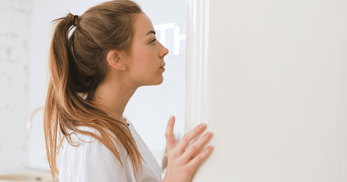 Чому в холодильник не можна ставити гаряче