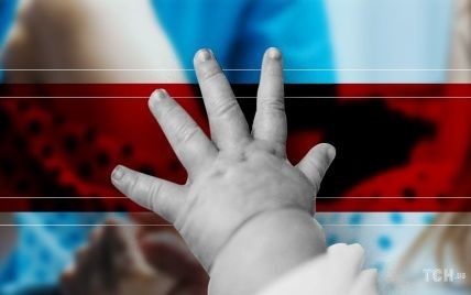 Подключили к ИВЛ, ребенок погиб: во Львове продолжают спасать 33-летнюю роженицу с коронавирусом