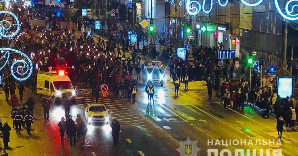 "Батько наш Бандера": стало відомо, скільки українців узяло участь у вшануванні провідника ОУН
