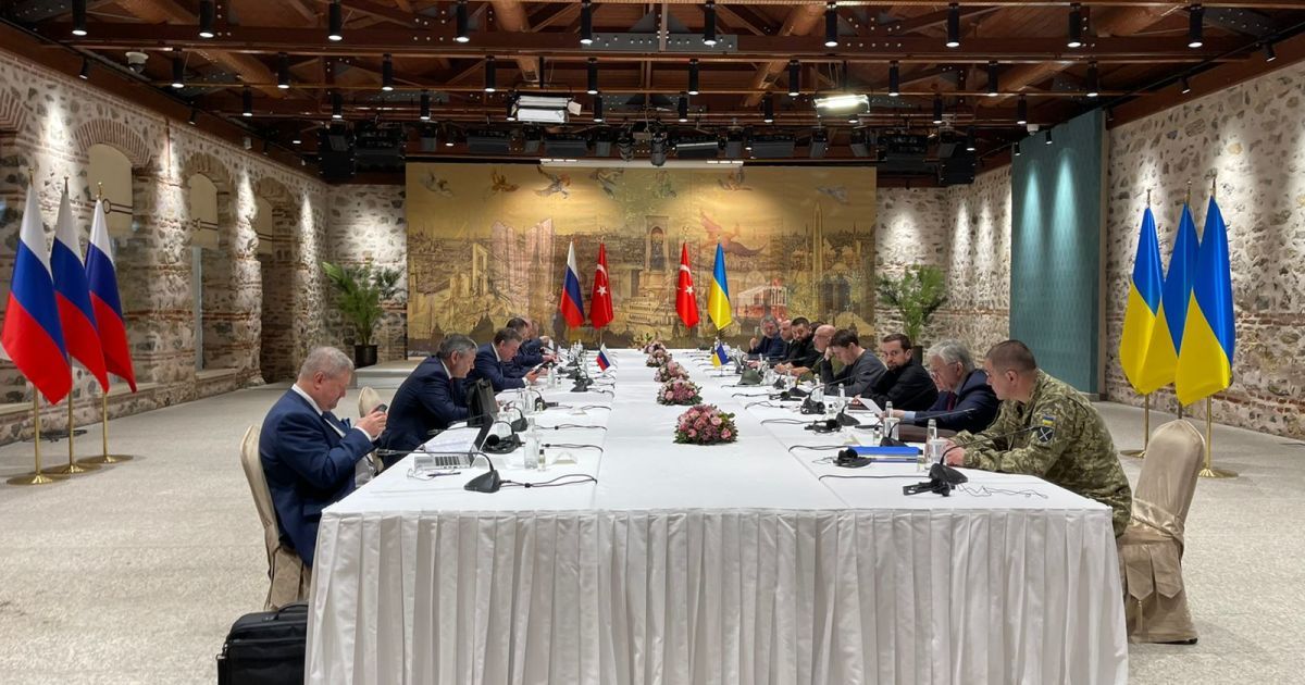 Переговори у Стамбулі в березні 2022 року