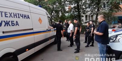В Киеве из окна квартиры выпал трехлетний ребенок