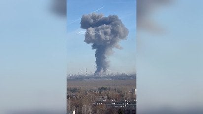 Дроны атаковали «Нижнекамскнефтехим» в РФ – видео пожара