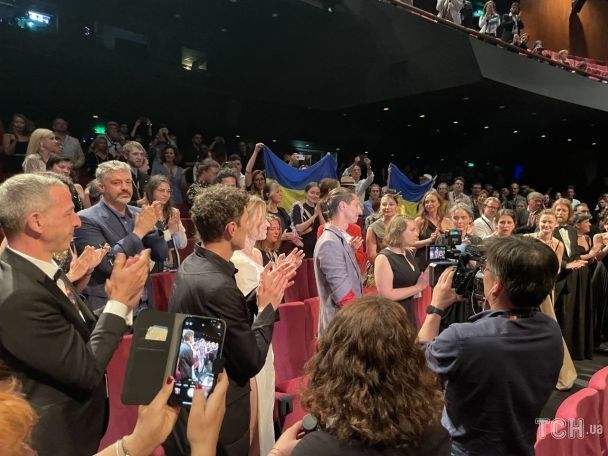 Показ картини "Бачення метелика"