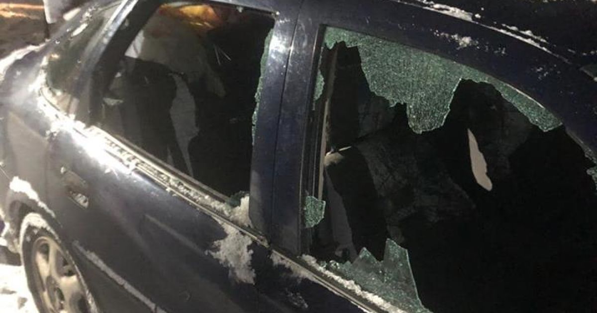 Побиття журналістів на Видубичах_6 / © Facebook/Роман Бочкала