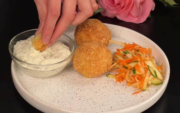 Значительно вкуснее картошки фри: золотистые шарики, которые "разлетаются" со стола мгновенно