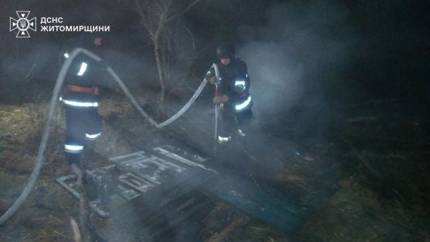 Наслідки ворожого обстрілу /  ДСНС