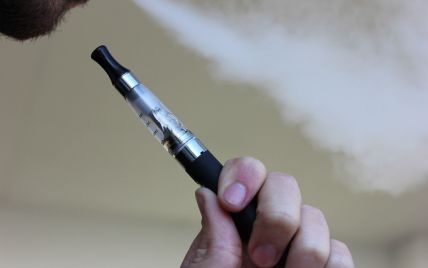 Ученые установили страшные болезни, которые вызывают электронные сигареты