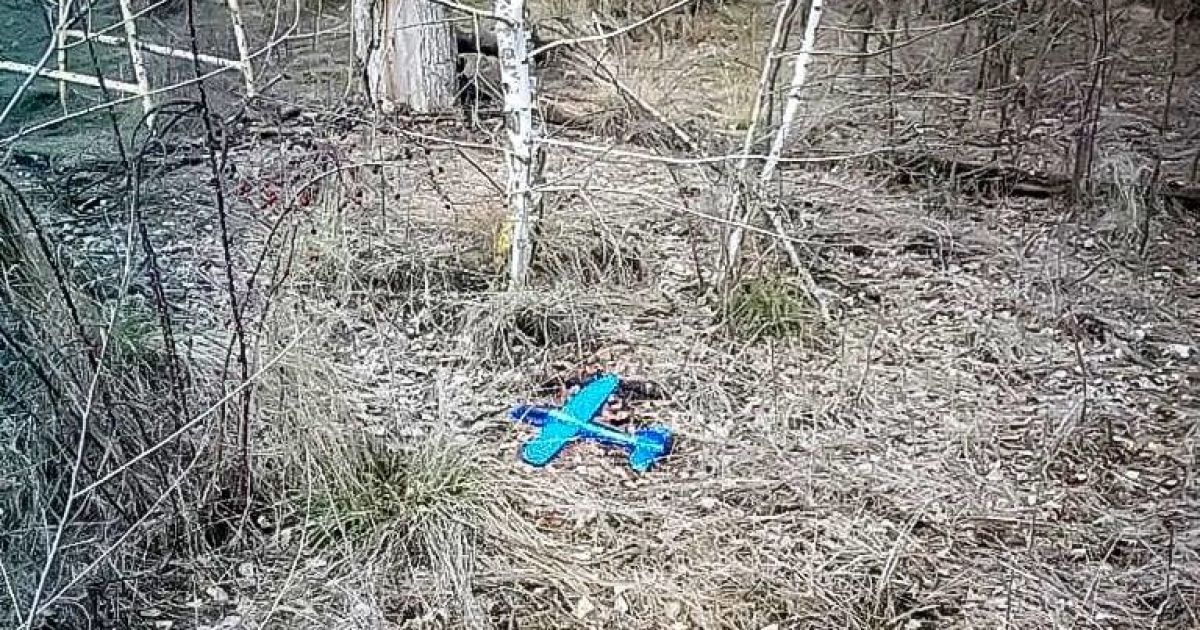 На Донбасі бойовики запустили в бік українських позицій нашпигований вибухівкою іграшковий літак
