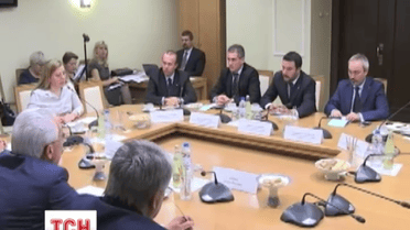 Росія докладає надзвичайних зусиль заради гарної телевізійної картинки про «російський Крим»