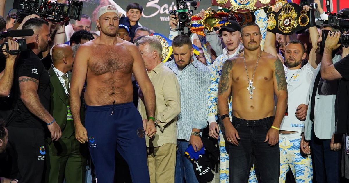 Усик – Ф'юрі / Фото: @queensberrypromotions @roundnboutmedia