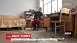 Переселенцев с инвалидностью пытаются выселить из заброшенного здания интерната