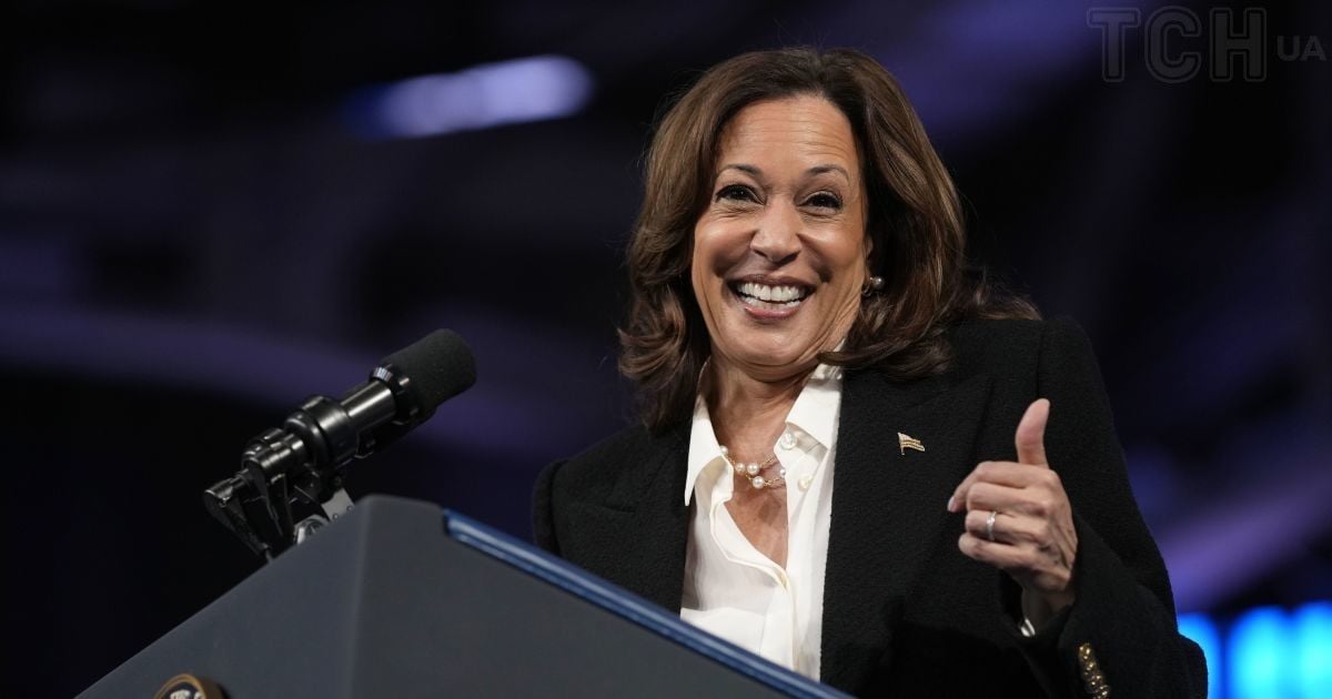 Камала Харрис