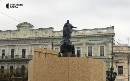 Демонтируют ли памятник Екатерине II в Одессе: городской совет принял решение