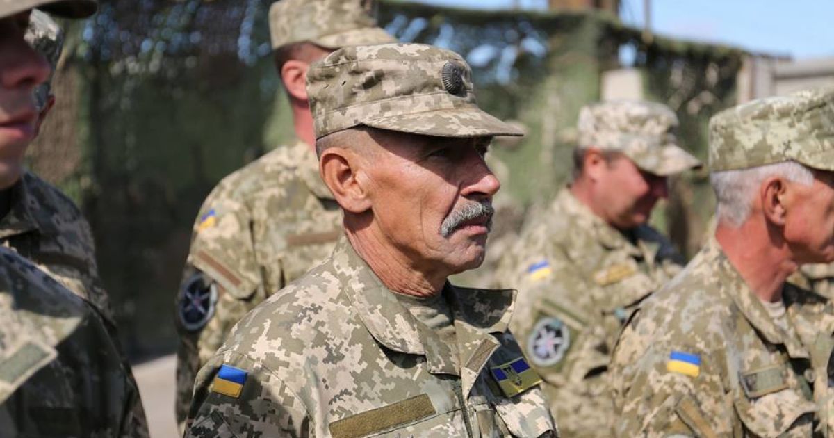 Полторак поздравил военных с Днем танкиста. / © Министерство обороны Украины