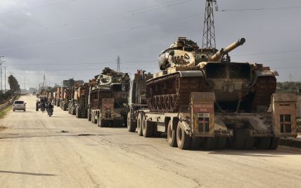 Π’ΡΡΡΠΈΡ Π½Π°ΡΠ°Π»Π° Π²ΠΎΠ΅Π½Π½ΡΡ ΠΎΠΏΠ΅ΡΠ°ΡΠΈΡ Π² Π‘ΠΈΡΠΈΠΈ. ΠΠ΄ΠΈΠ½ ΠΈΠ· Π³ΠΎΡΠΎΠ΄ΠΎΠ² "Π½Π°ΠΊΡΡΠ»ΠΈ" Π°ΡΡΠΎΠ³Π½Π΅ΠΌ