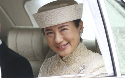 В молочном кружевном платье и шляпе: роскошный образ будущей императрицы Японии