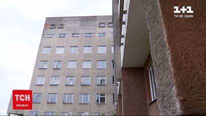 В Боголюбах больной коронавирусом пациент выпал с четвертого этажа больницы | Новости Украины