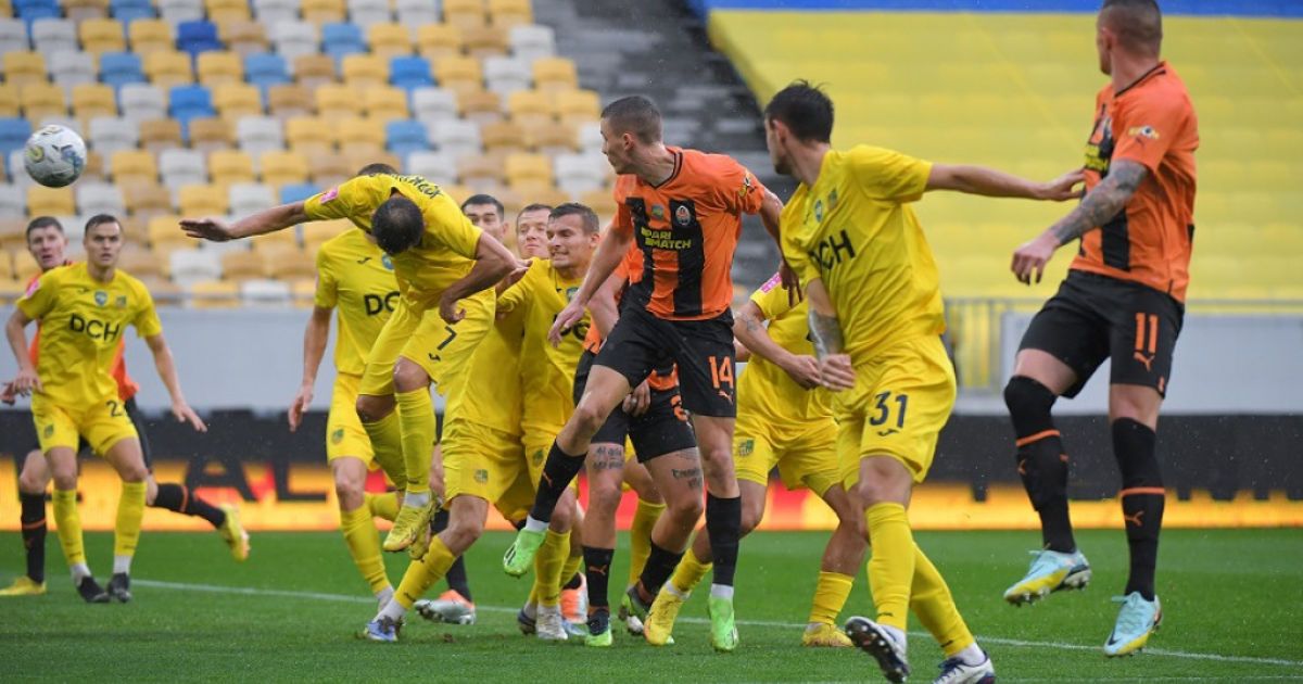 Хет-трик героя молодіжної збірної: "Шахтар" познущався з "Металіста" та вирвався в лідери УПЛ