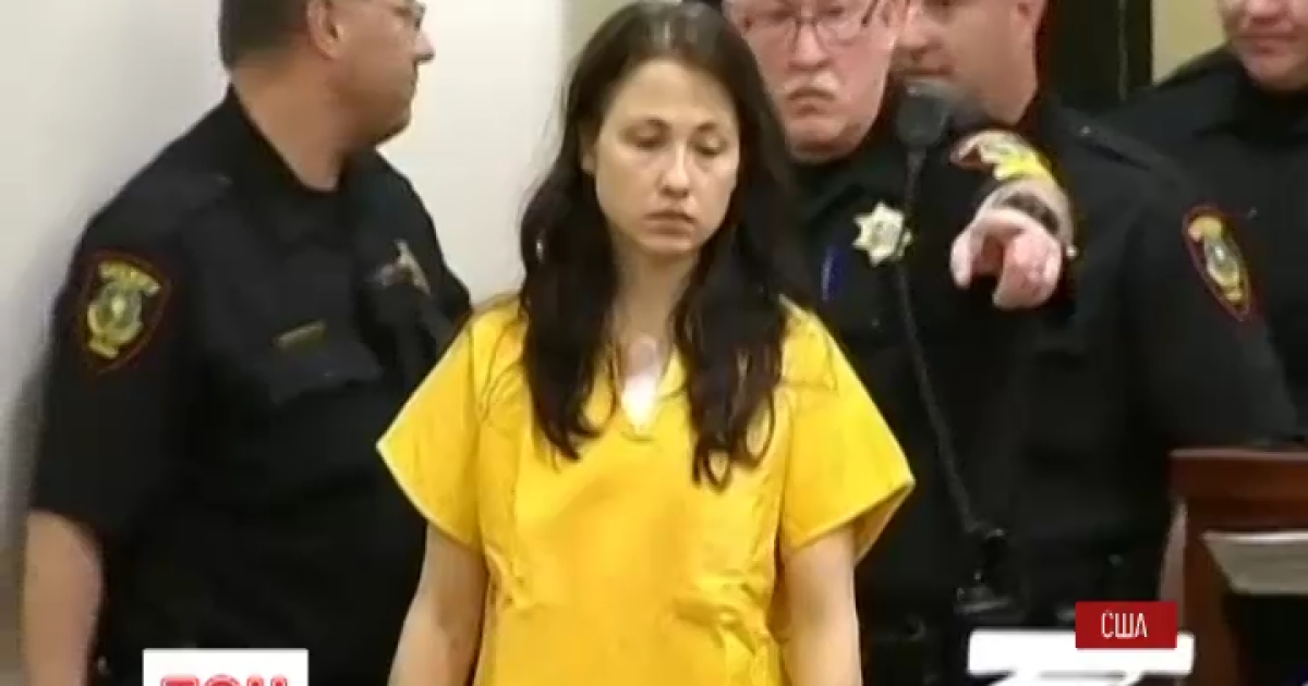 Жену пианиста привезли в суд