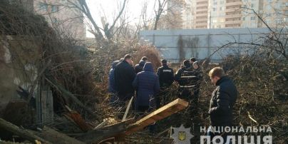 У Києві у закинутому будинку знайшли труп немовляти