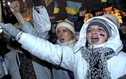 Украинцы чествуют Героев Небесной сотни