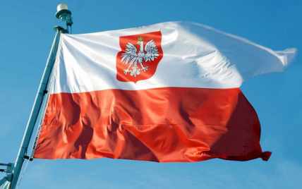 В Польше стартовал всенародный референдум по вопросам избирательного и налогового права