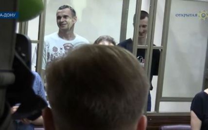 Сенцов заслушал позорный приговор российского суда с улыбкой на лице (фото)