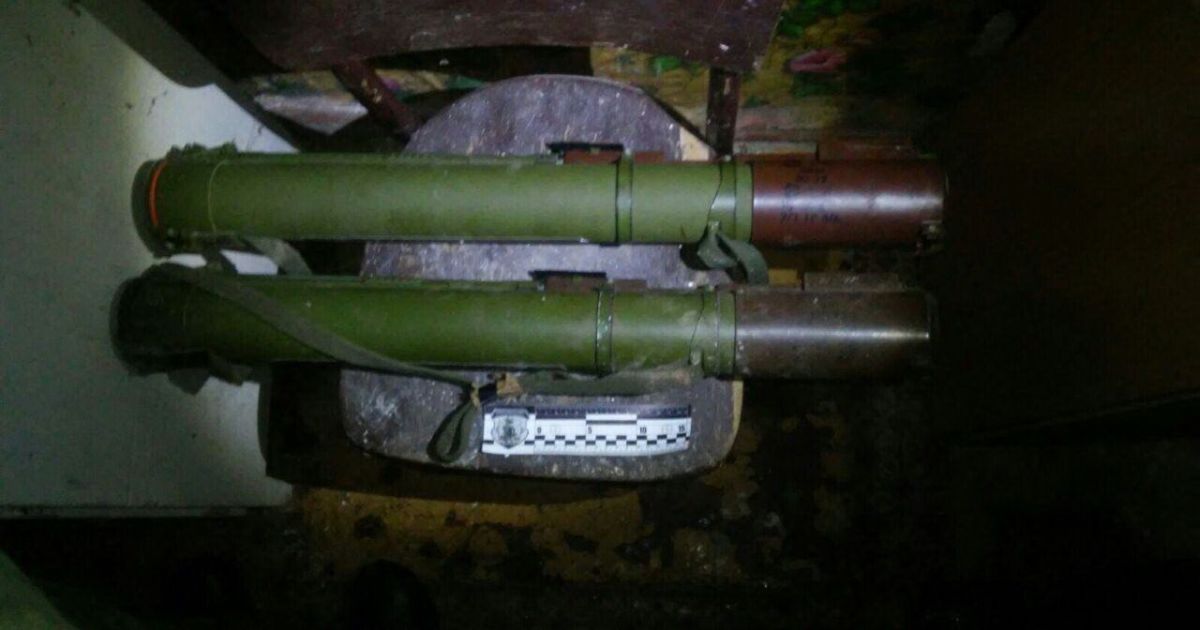 СБУ обнаружила в зоне АТО схрон с гранатометами