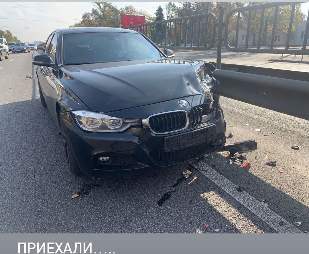 Новости шоу-бизнеса: участник Танцев со звездами Макс Леонов попал в ДТП —  фото — Гламур