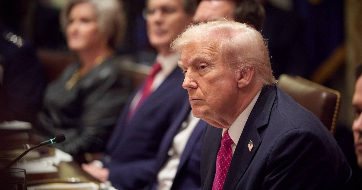 Трамп знову озвучив свій “мирний план”: зупинити війну “по лінії бою” просто зараз
