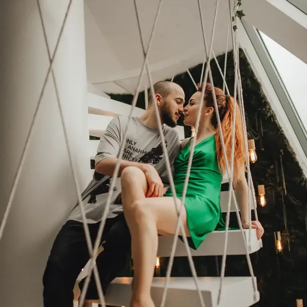 Виктория Булитко с женихом Кириллом Поповичем / © instagram.com/bulitka