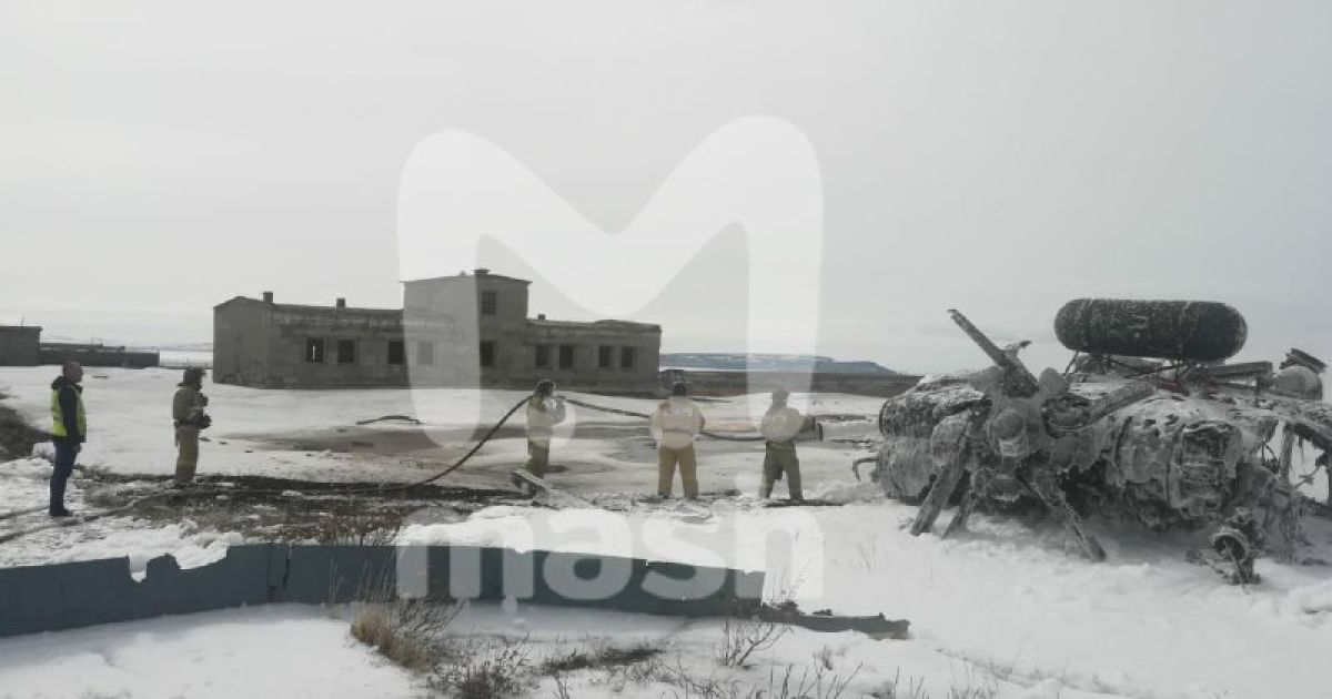 На Чукотке разбился военный вертолет Ми-8: все члены экипажа погибли - СМИ