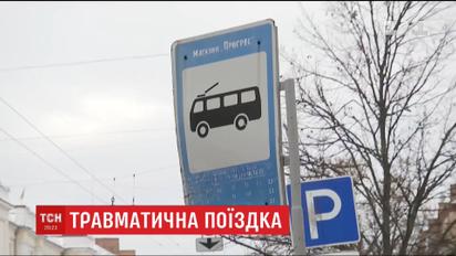 У Чернігові до реанімації доправили школяра, якого уразило струмом у тролейбусі