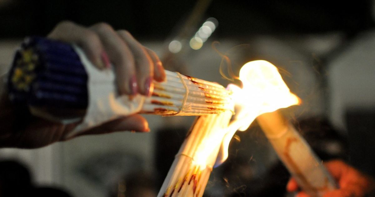 Які ритуали супроводжують освячення Благодатного вогню? Як відбувається церемонія?