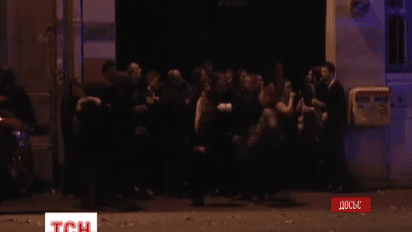 У Парижі запрацювало кафе, в якому під час терактів загинули люди