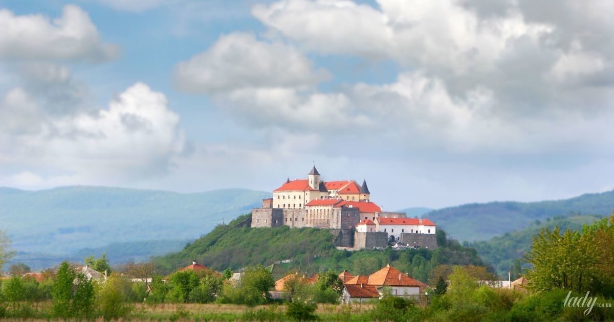 Замок Паланок