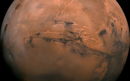 Марс максимально наблизився до Землі вперше за 10 років