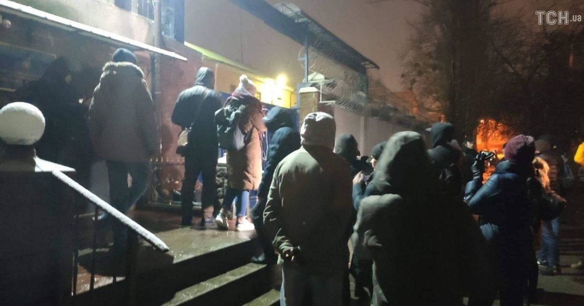 протест біля Лук'янівського СІЗО_1 / © Фото Наталії Нагорної/ТСН