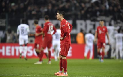 "Бавария" второй раз подряд проиграла матч Бундеслиги и опустилась на шестое место