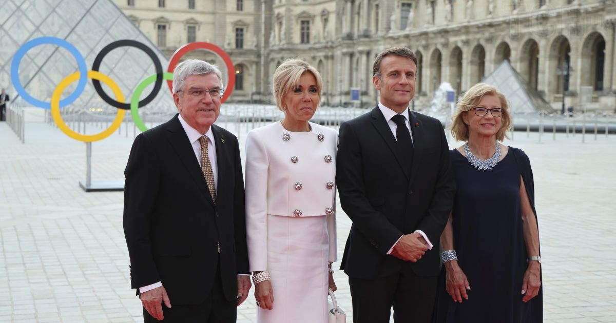 Томас Бах, Брижит и Эммануэль Макроны, Клавдия Бах