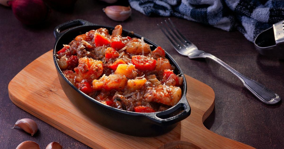 Как приготовить рагу из простых ингредиентов: сытный и не дорогой ужин