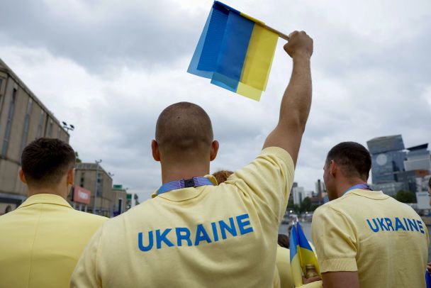 Збірна України на церемонії відкриття Олімпіади-2024 / © Associated Press