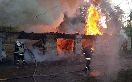 Харківщина потерпає від прильотів: який стан поранених біля будинку культури у Лозовій